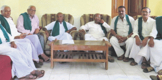 ಸರ್ಕಾರಗಳ ತಾರತಮ್ಯ ನೀತಿ ವಿರುದ್ದ ರೈತರ ಪ್ರತಿಭಟನೆ