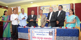 ಸ್ವಯಂ ಪ್ರೇರಿತರಾಗಿ ದೇವದಾಸಿ ಪದ್ಧತಿ ತೊರೆಯಿರಿ..!!