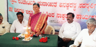 ಚುನಾಯಿತ ಪ್ರತಿನಿಧಿಗಳು ಅಕ್ಷರಾಭ್ಯಾಸ ಕಲಿಯಲೇ ಬೇಕು:-ನಾಗಮ್ಮ
