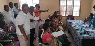 ಮುಖ್ಯಾಧಿಕಾರಿ ಅಮಾನತ್ತಿಗೆ ಪಪಂ ಸದಸ್ಯರ ಒಕ್ಕೊರಲ ಆಗ್ರಹ