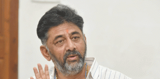 ಕಾಂಗ್ರೆಸ್ ಗ್ಯಾರಂಟಿ ಕಾರ್ಡ್ ಮನೆ ಮನೆಗೆ ತಲುಪಿಸಿ