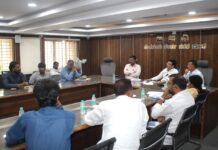 ವರ್ಷ ಮುಂಗಾರು ಮತ್ತು ಮುಂಗಾರು ಮಳೆಗಾಲ ಪೂರ್ವಸಿದ್ಧತೆಯೊಂದಿಗೆ ಪ್ರವಾಹ ತಡೆಗೆ ಸಮಗ್ರ ಕಾರ್ಯಯೋಜನೆ ರೂಪಿಸಿ