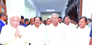 ತೈಲ ಬೆಲೆ ಏರಿಕೆಗೆ ಖಂಡನೆ : ಮೋದಿ ರಾಜೀನಾಮೆಗೆ ಸಿಎಂ ಸಿದ್ದರಾಮಯ್ಯ ಒತ್ತಾಯ